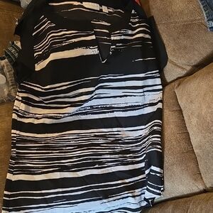 New York & Company Black and White Abstract Stripe Blouse